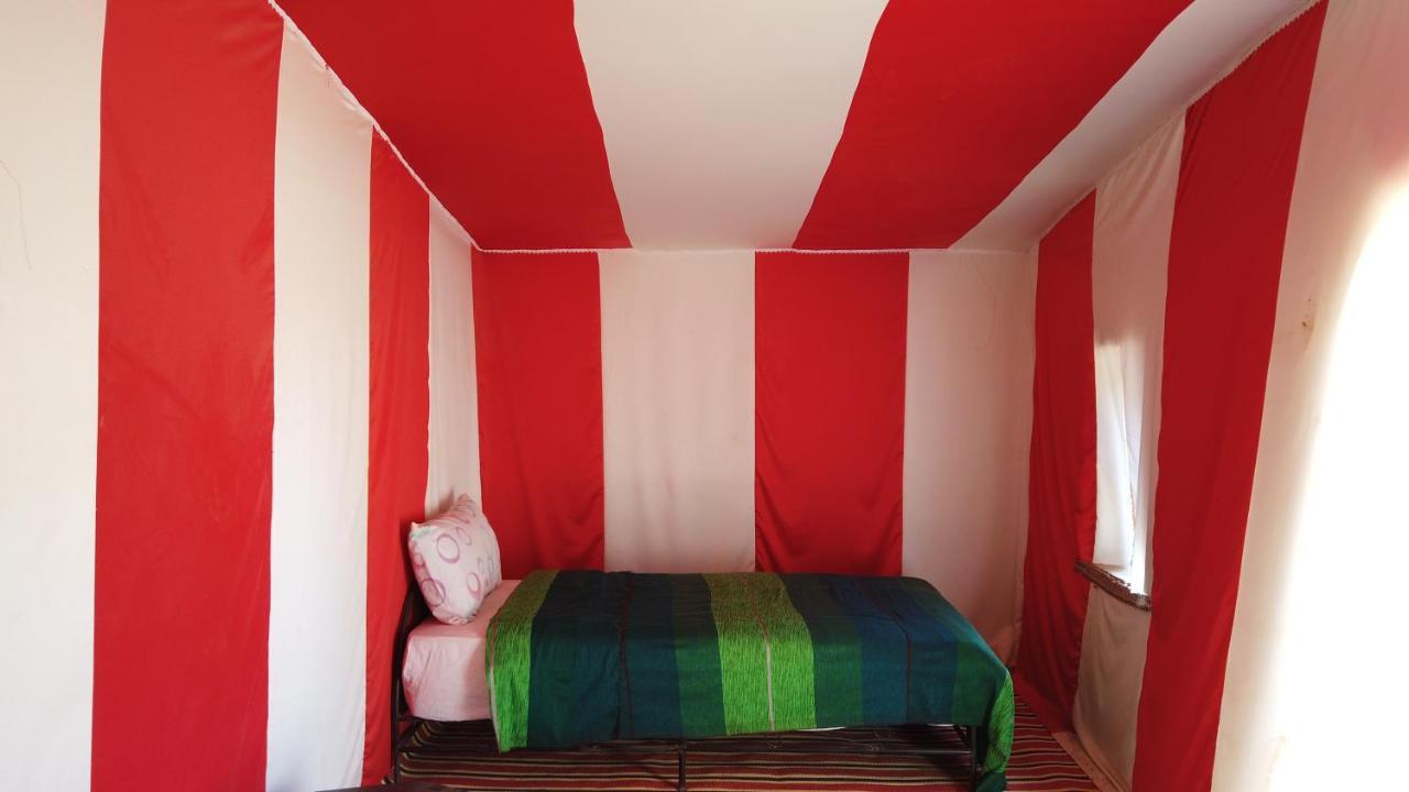 Camp Sahara Dunes Otel M'Hamid Dış mekan fotoğraf