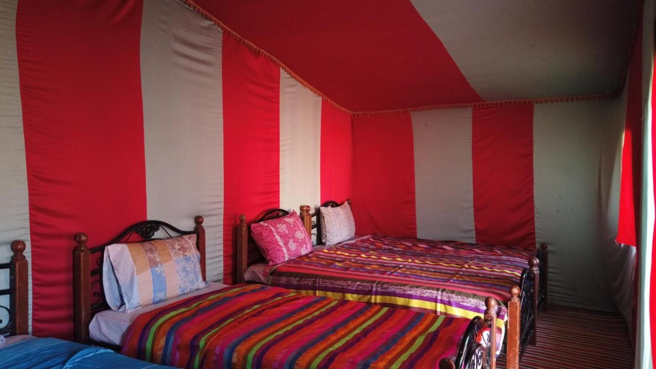 Camp Sahara Dunes Otel M'Hamid Dış mekan fotoğraf