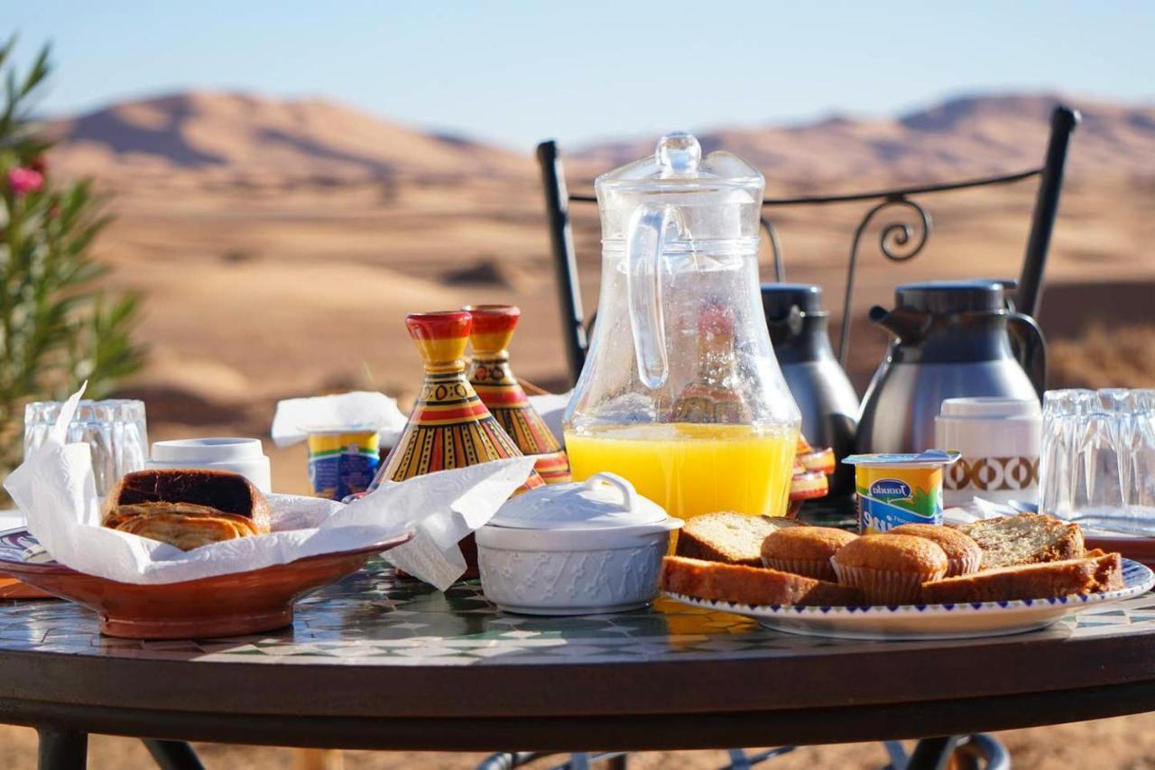 Camp Sahara Dunes Otel M'Hamid Dış mekan fotoğraf