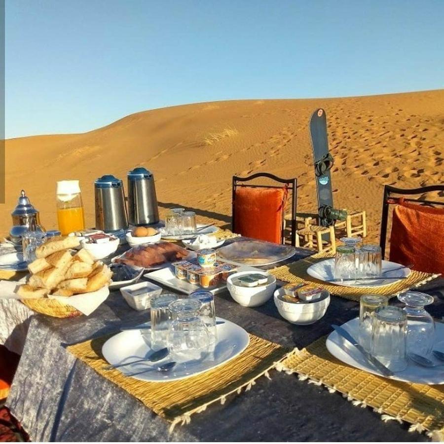 Camp Sahara Dunes Otel M'Hamid Dış mekan fotoğraf