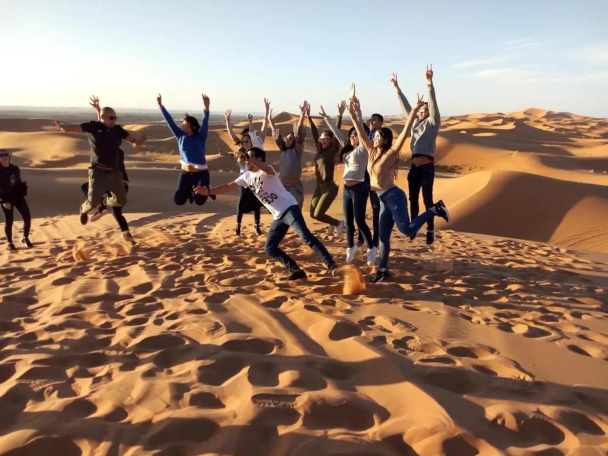 Camp Sahara Dunes Otel M'Hamid Dış mekan fotoğraf